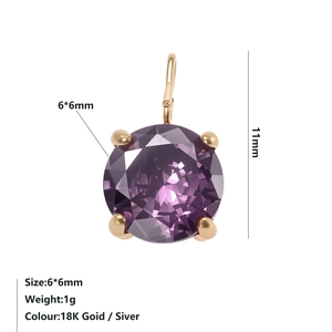 Macro detail of 6x6mm purple zircon pendant with dimensions 11mm in gold setting