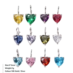 Colgantes de corazón de circonita de 5mm con trabillas de metal bañado en oro 18K y plata