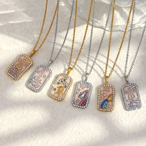 Colliers 12 signes du Zodiaque en acier inoxydable doré 18K avec émail coloré et zircons brillants