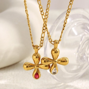 Collana a croce in acciaio inossidabile placcata oro 18K con fiori e zircone rosso