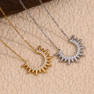Indian Chief Headdress Pendant Necklace Stainless Steel 18K Gold Plated Cubic Zirconia Inlaid Sunburst Jewelry For Women