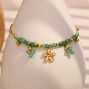 Bracciale in acciaio inossidabile placcato oro 18K con perline verdi e fiore in zircone