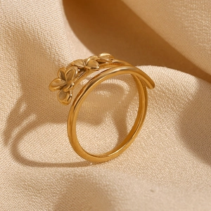 Elegant 18K gold plated double layer open ring with three flower charms on fabric