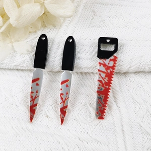 Pendentifs de dague et scie ensanglantés d'Halloween pour bijoux et boucles d'oreilles DIY