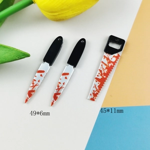 Mini couteaux et scies sanglants pour boucles d'oreilles et accessoires DIY Halloween