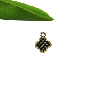 Vergoldeter Kleeblatt-Anhänger mit schwarzen Kristallen für DIY-Schmuck und Halsketten