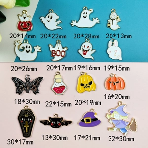 Lot de breloques Halloween avec fantômes, citrouilles et chauves-souris pour bijoux DIY