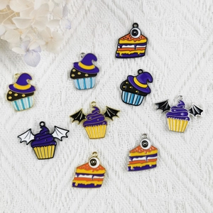 Breloques Cupcake d'Halloween Ailes de Chauve-souris Chapeau de Sorcier Œil Émail Alliage Pendentifs pour la Fabrication de Bijoux DIY Bracelet Boucles d'Oreilles Accessoires