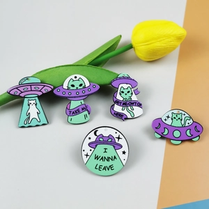 Pendentifs chat et OVNI en acrylique pour bijoux DIY aux tons violets et verts