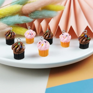 Cute Mini Simulation Cupcake DIY Charm Glaze Resin Food Cake Pendant For Keychain Jewelry Making Phone Decorative Accessories