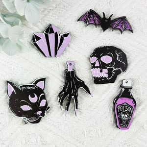 Σετ ακρυλικά μενταγιόν Halloween με μωβ νυχτερίδες, κρανία και μπουκάλια με δηλητήριο