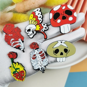 Pendentifs Halloween en acrylique tête de mort champignon rose pour bijoux DIY