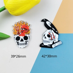 DIY Acryl Punk Anhänger mit Krähe auf Schädel und Dämonen Motiven für Schmuck