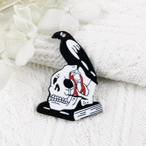Gothic Acryl Rabe auf Totenkopf Anhänger Detail für DIY Schmuckherstellung und Zubehör