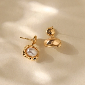 Retro 18K gold plated irregular metal earrings with elegant lustrous white pearls