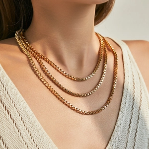 Three-layer layered gold box chain necklace for women in high-quality polished metal