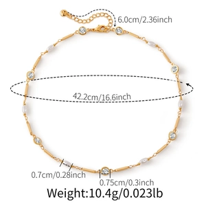 Gedetailleerde afmetingen voor gouden ketting met parels en strass van 42,2 cm lang