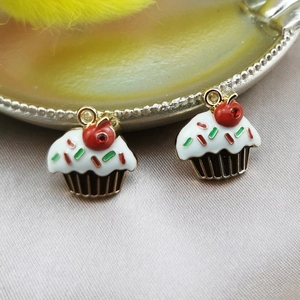 DIY strawberry cupcake pendant with red rhinestone in alloy oil-dripping style