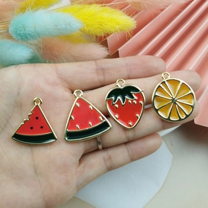 Set de breloques fruits colorés avec pastèque fraise et orange en émail pour bijoux