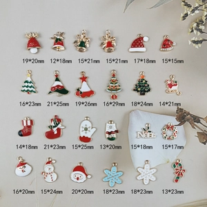 Set di 24 ciondoli natalizi in lega con Babbo Natale e alberi per decorazioni fai-da-te
