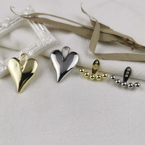 Pendentifs cœur or et argent avec perles courbées pour création bijoux DIY