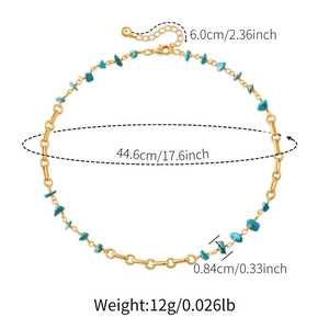 Detailweergave van onregelmatige turquoise hanger ketting met afmetingen en 44,6cm lengte
