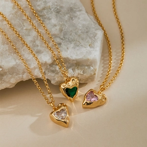 Vintage heart zircon pendant necklace in gold-plated setting with three color options