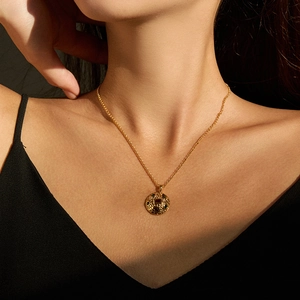Vintage 18K gold plated necklace with ruby heart pendant and textured hammer finish