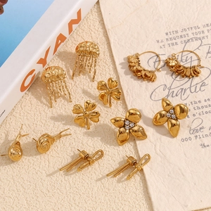 Vintage 18K gold plated stainless steel earrings set with snail and tassel designs
