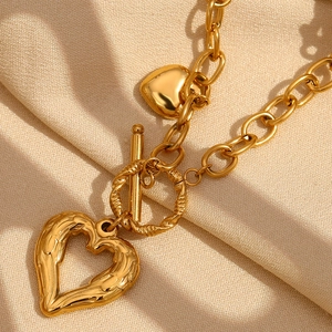 Stainless Steel 18K Gold Plated Heart Pendant Necklace With Toggle Clasp O-Chain Fashion Niche Design For Women