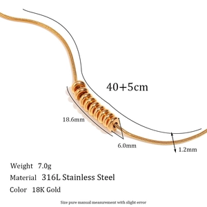 Détail du collier en acier inoxydable plaqué or 18K avec dimensions et marquage 316L