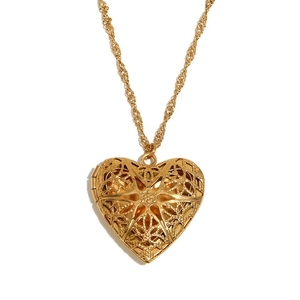 Collier médaillon cœur rétro en acier inoxydable plaqué or 18K avec motif étoile