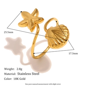 Anello aperto in acciaio inossidabile placcato oro 18K con stella marina e conchiglia