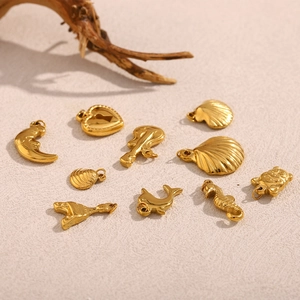 Détails de pendentifs en acier inoxydable plaqué or 18K avec formes lune et ours