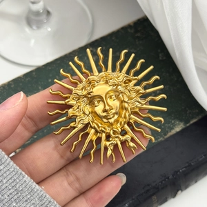 Vintage gold sun goddess embossed brooch for women jackets in artistic retro style
