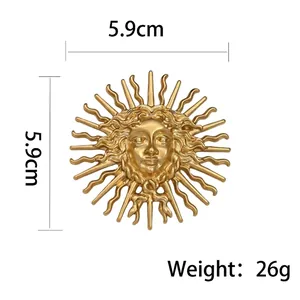 Vintage gold sun goddess relief brooch with 5.9cm baroque sunburst rays design
