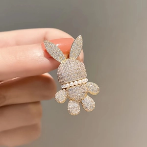 Broche Lapin en Alliage de Luxe Avec Künstliche Perle d'imitation Forme d'animal Mignon Broche en Strass pour Femme Bijoux de Fête