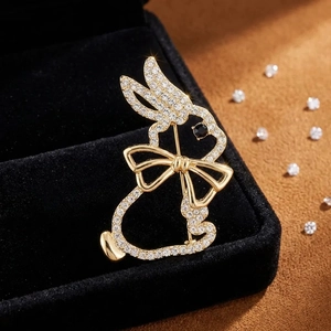 Broche Lapin Mignonne Couleur Or Alliage Strass Pin pour Femmes Hommes Mode Bijoux Animaux Cadeau