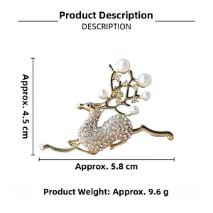 Detail of deer brooch with white rhinestones and imitation pearls, size 4.5cm x 5.8cm