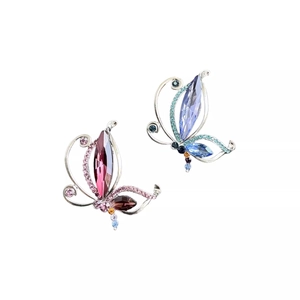 Vintage hollow butterfly brooch with colorful crystals and rhinestones for women coats