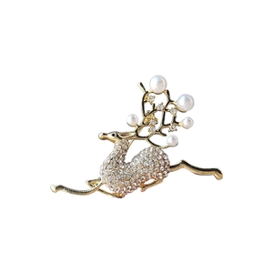 Elegant leaping deer brooch with sparkling crystals and white pearls in gold finish
