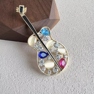 Broche Guitare Vintage Évidée Avec Pierre Œil De Chat Strass Alliage Instrument De Musique Épingle Pour Femme Homme Bijoux