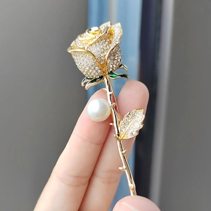 Elegant Rose Flower Brooch For Women Alloy Rhinestone Enamel Pin With Faux Artificial Pearl Decorative Suit Accessories Jewelry Gift