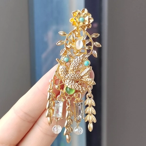 Vintage Matte Gold Hummingbird Brooch For Women Alloy Wheat Tassel Flower Pin Baroque Style Jewelry Suit Jacket Accessory