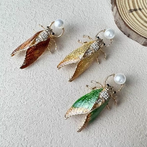 Vintage Alloy Cicada Insect Brooch Enamel Drip Oil Rhinestone Faux Artificial Pearl Pin For Women Men Fashion Jewelry Lapel Accessories