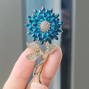 Mode Legierung Strass Sonnenblume Brosche Elegante Blumen Pin Für Anzug Kleid Zubehör Damen Täglich Schmuck