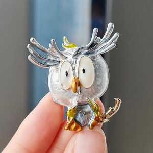 Cartoon owl alloy brooch with silver metal base and vibrant enamel finish detail