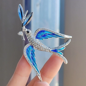 Elegant Alloy Enamel Swallow Bird Brooch With Rhinestones Olive Branch Animal Lapel Pin Jewelry For Women Suit Coat Accessoires