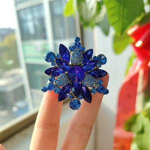 Broche de Aleación de Flor Vintage con Diamantes de Imitación Broche Geométrico de Vidrio de Moda Accesorio de Joyería para Traje Abrigo Mujer Hombre