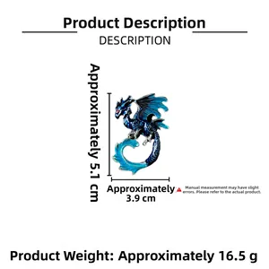Dimensions détaillées de la broche dragon en émail bleu, hauteur de 5,1 cm et largeur de 3,9 cm